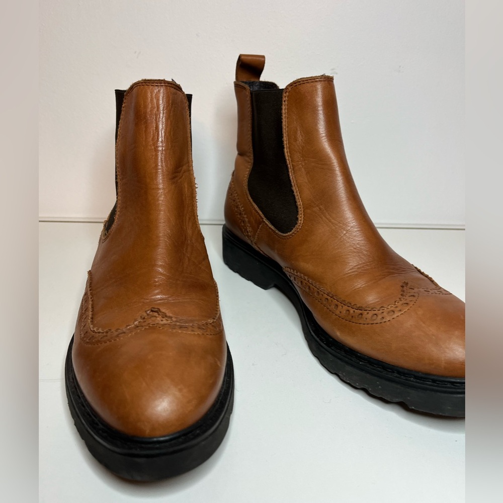 Barneys New York Brown Leather Brogue Chelsea Boots